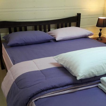 Savika Guesthouse Ranong Buitenkant foto