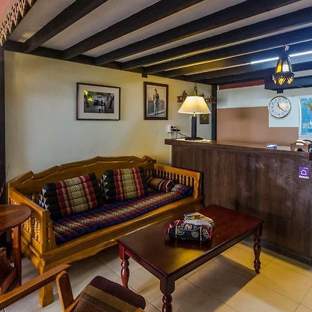 Savika Guesthouse Ranong Buitenkant foto