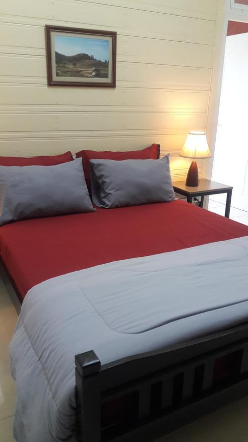 Savika Guesthouse Ranong Buitenkant foto